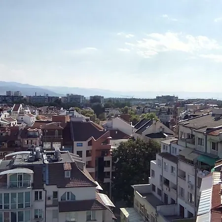 Apartment Hills View Near Central Bypmm